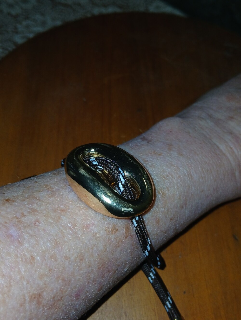 Gold Pig Nose Paracord Bracelet – Adjustable new